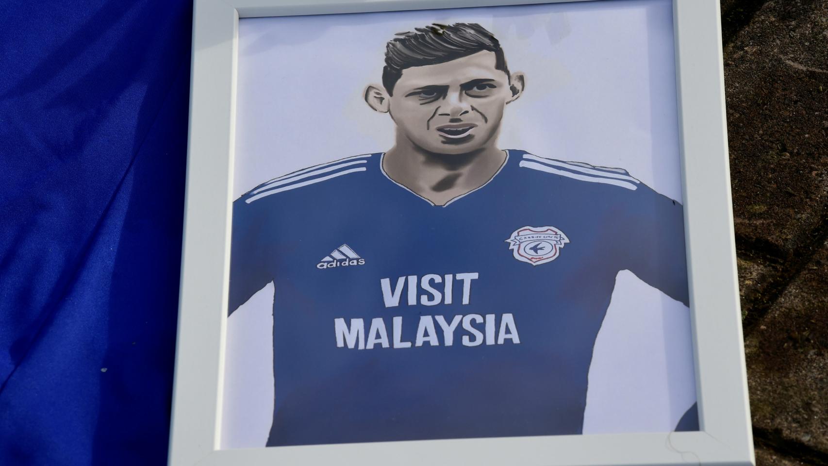 Homenaje a Emiliano Sala desde Cardiff