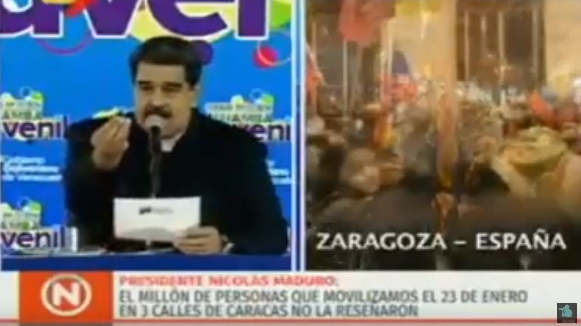 Fotograma del momento en el que Nicolás Maduro entona el popular himno.
