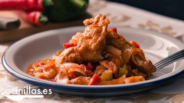 Portada conejo en salsa de tomate