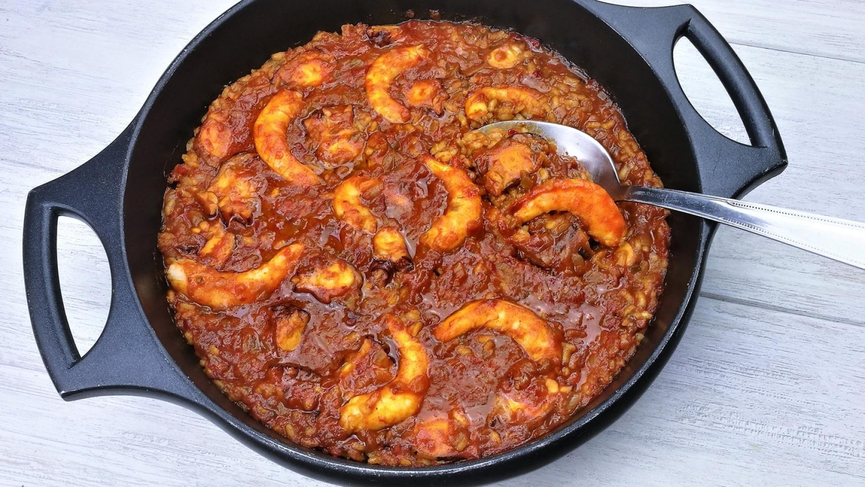 Presentado por La Fallera