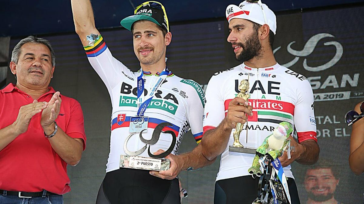 El podio de la Vuelta a San Juan. Foto: Twitter (@@vueltasanjuanok)