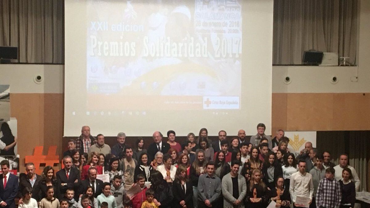 premios solidaridad cruz roja 9