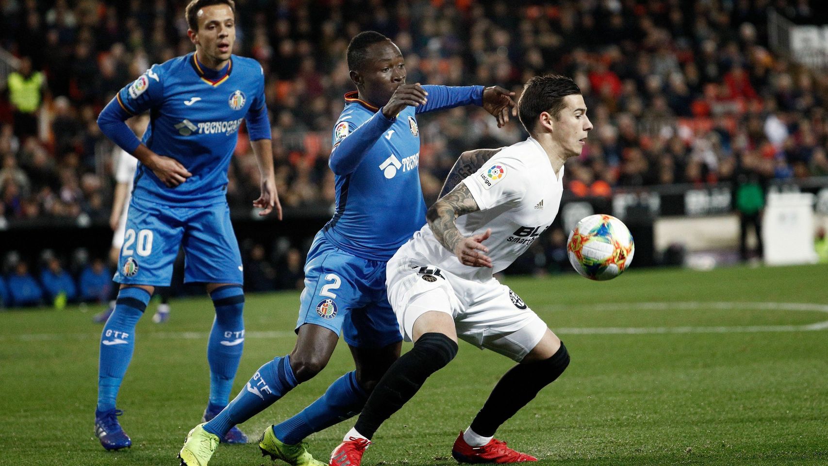 Djené, en un momento del partido
