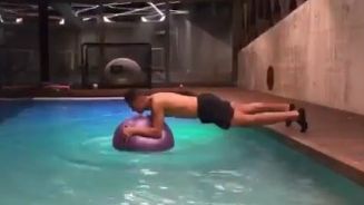 Casemiro nos muestra gran dominio de equilibrio y fuerza