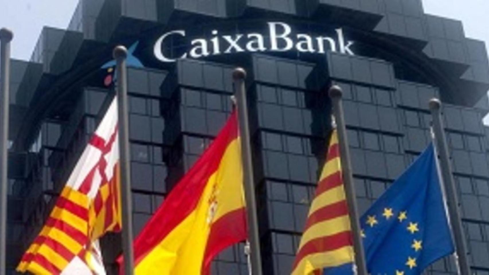 caixabank banderas