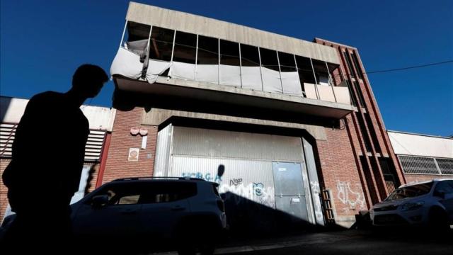 Nave industrial abandonada donde violaron a la joven de 18 años en Sabadell.