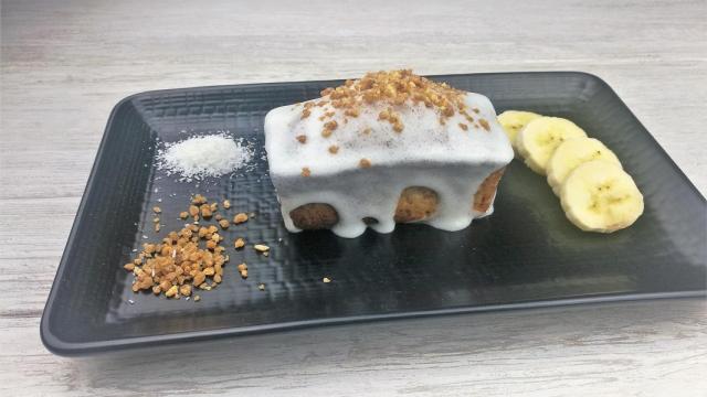 Bizcocho-platano-coco_servir