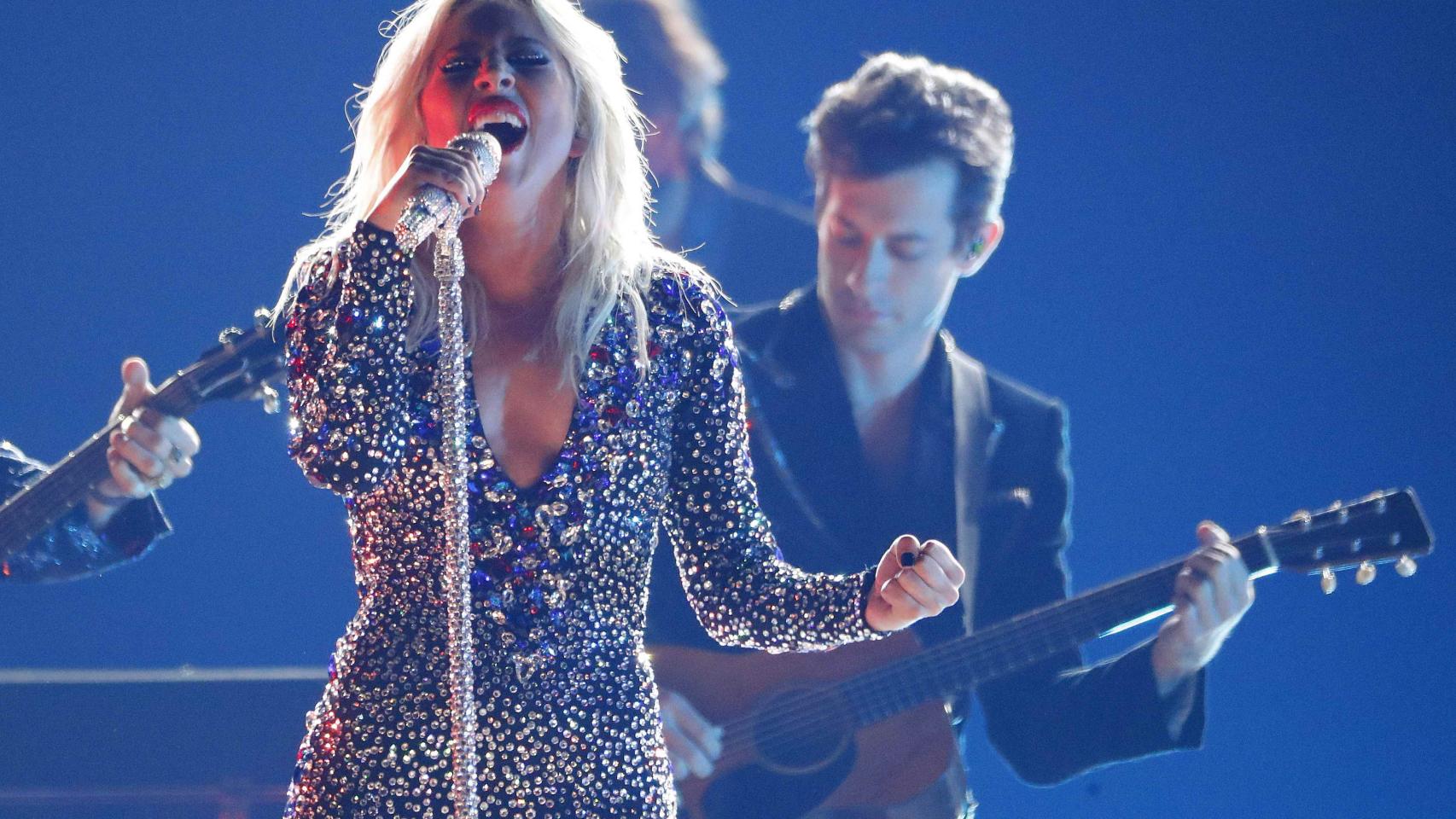 Lady Gaga durante su actuación en la gala.