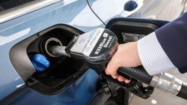 Dispensador del diésel R33 en Alemania. Foto: Volkswagen