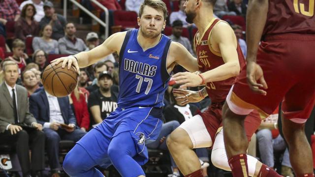 Doncic durante un partido contra los Rockets