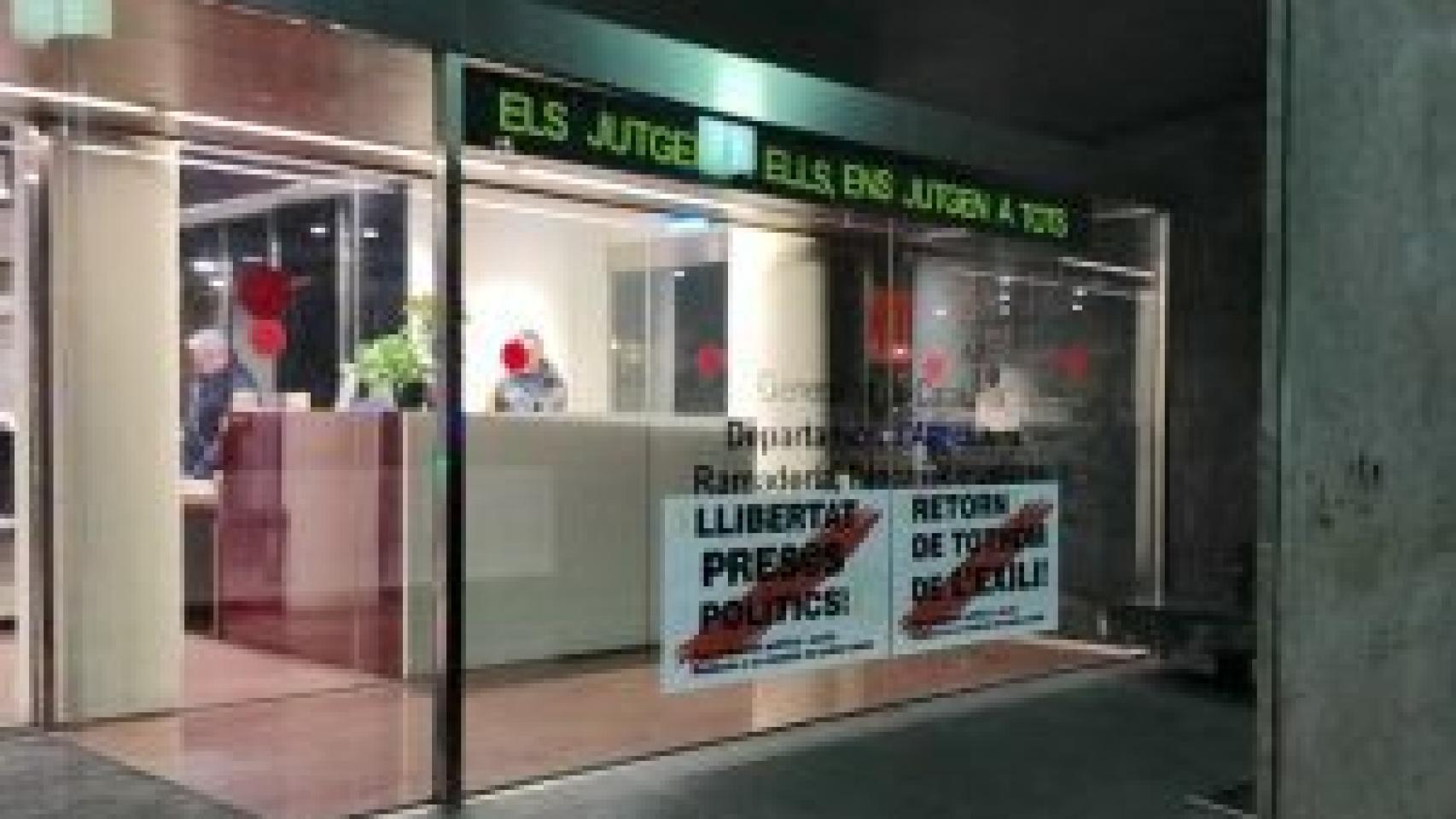 Entrada del Departamento de Agricultura de la Generalitat de Catalunya.