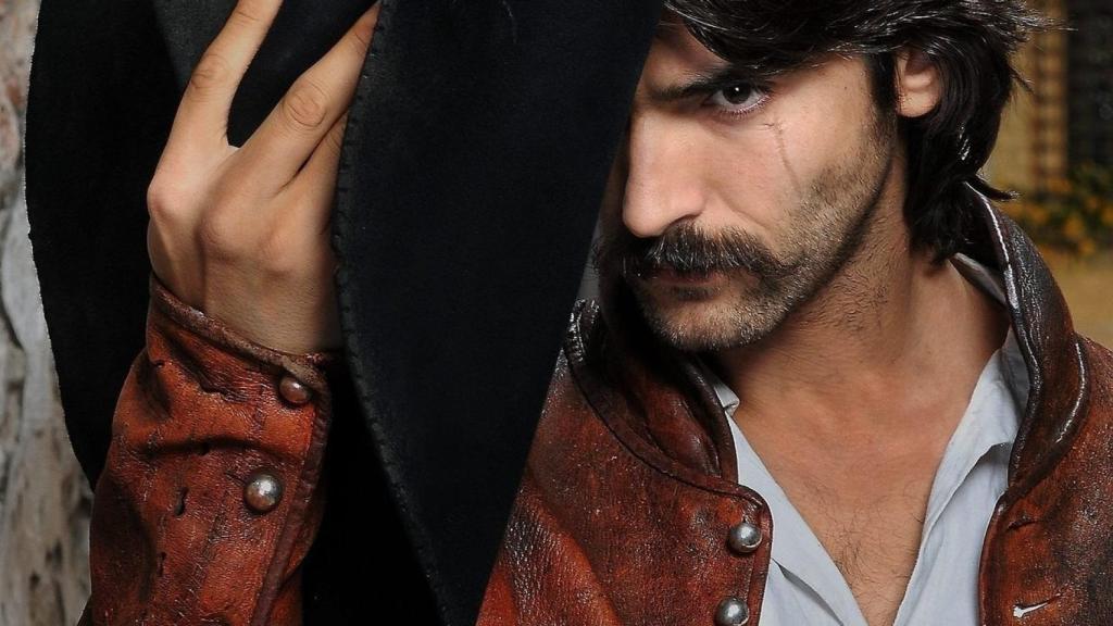 Aitor Luna era 'Alatriste' (Mediaset).