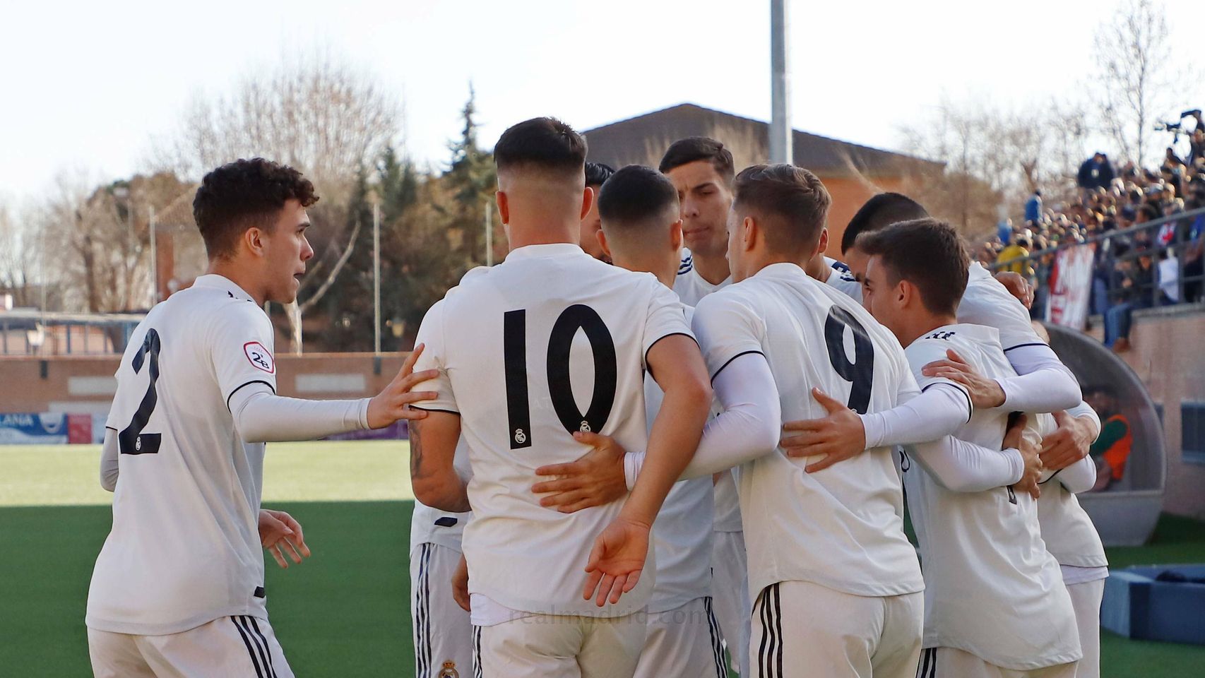 El Castilla celebra uno de los tantos ante el Navalcarnero