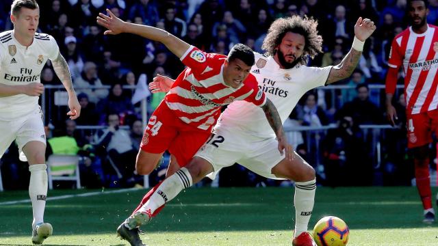 Marcelo roba el balón a Porro