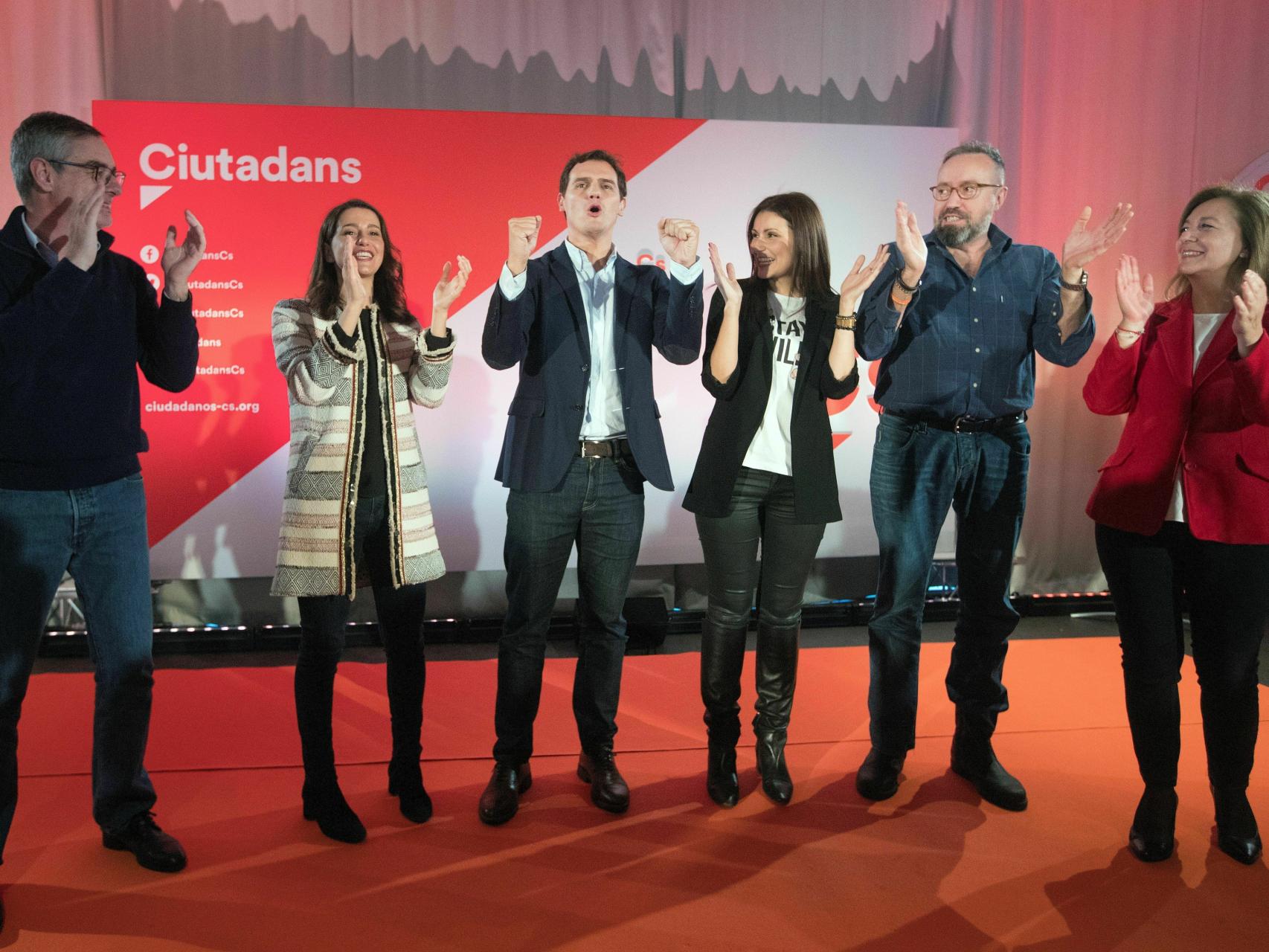 Albert Rivera junto a José Manuel Villegas, Inés Arrimadas, Lorena Roldán, Juan Carlos Girauta y Carina Mejías.