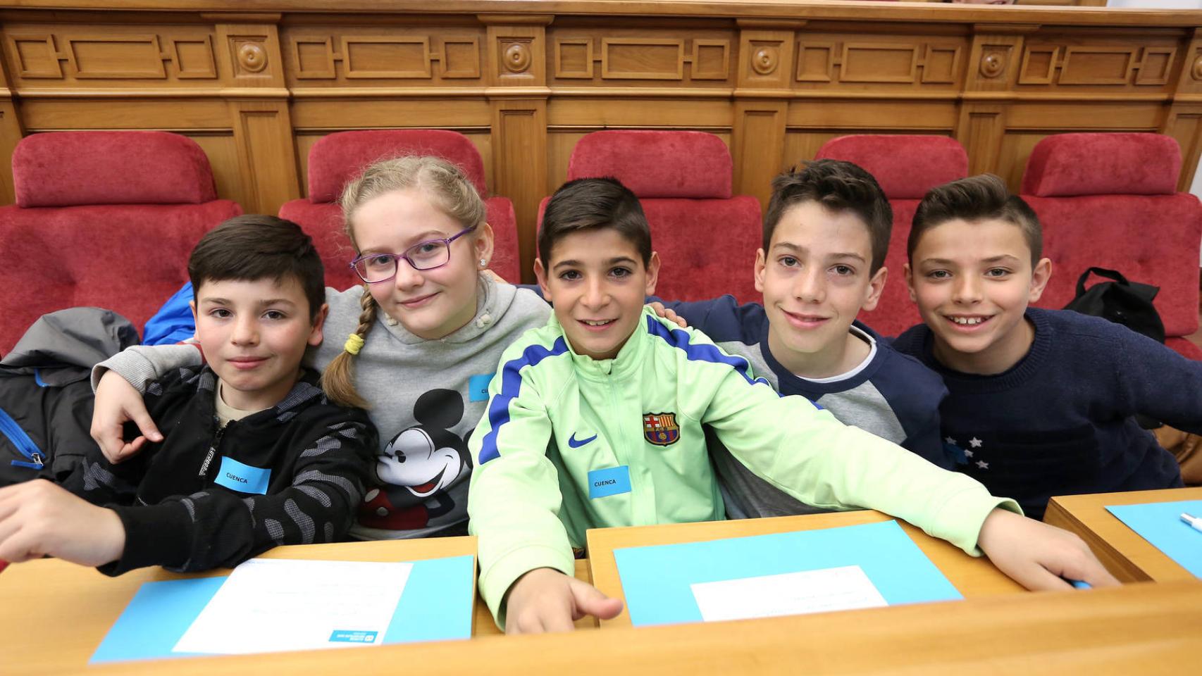 Los preciosos compromisos de los escolares de Castilla-La Mancha en las Cortes de Castilla-La Mancha 1