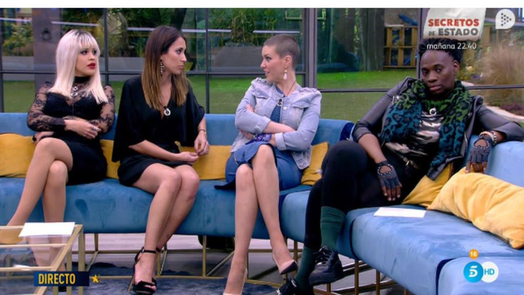 Ylenia, Raquel, María Jesús y Carolina.