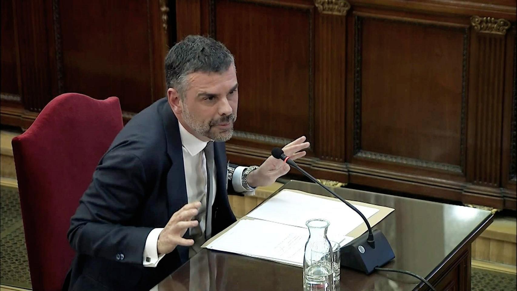 Santi Vila durante la declaración.
