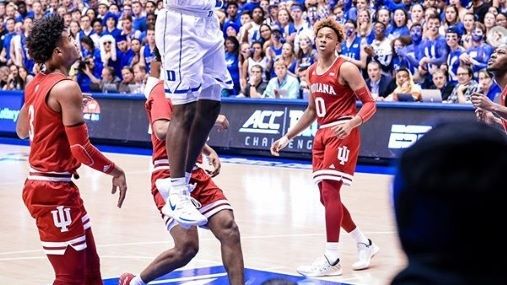 Zion Williamson, la joven promesa del baloncesto en la liga unversitaria. Foto Instagram: (@zionlw10)