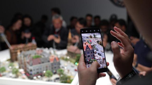 Demo del zoom 10x que Oppo incluirá en varios modelos antes de verano