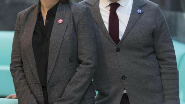 Maribel López y Carlos Urroz.