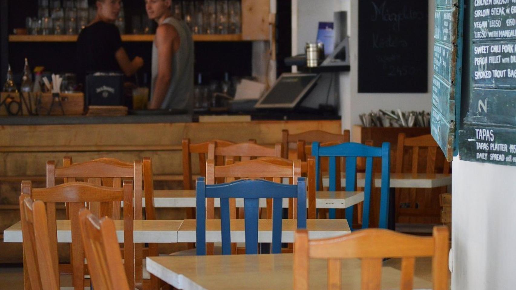 bar vacío