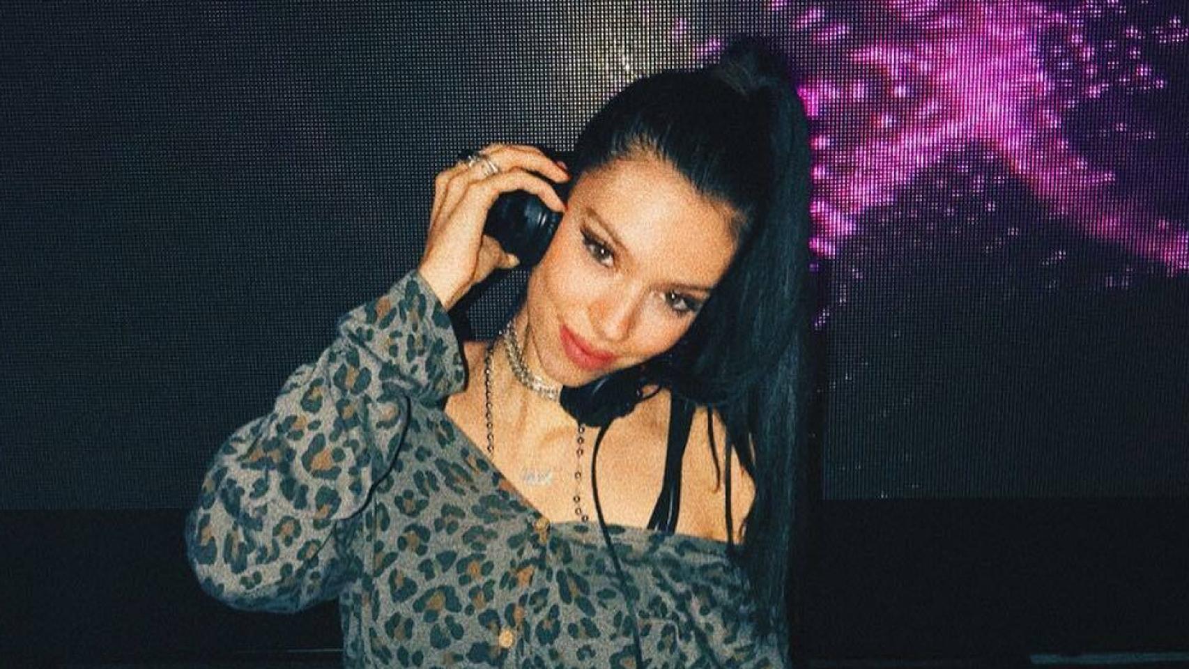 Alejandra lleva un mes trabajando en el local.