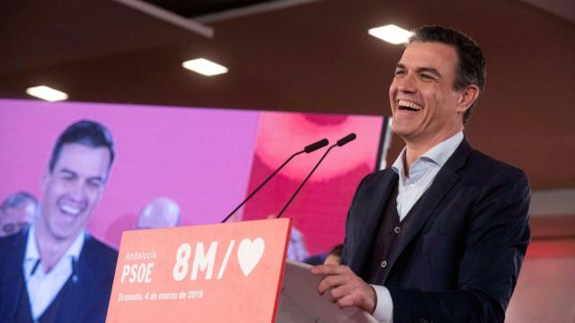 Pedro Sánchez, este lunes en un mitin en Granada.