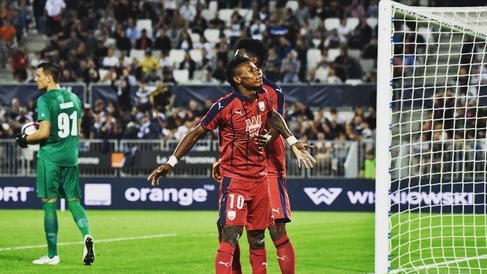 Kalu Samuel con el Girondins. Foto: Instagram (@kalusamuel51)