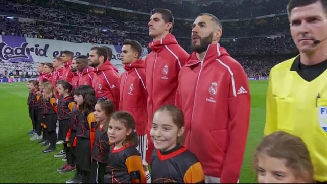 Las niñas protagonizan el inicio del Real Madrid - Ajax de Champions
