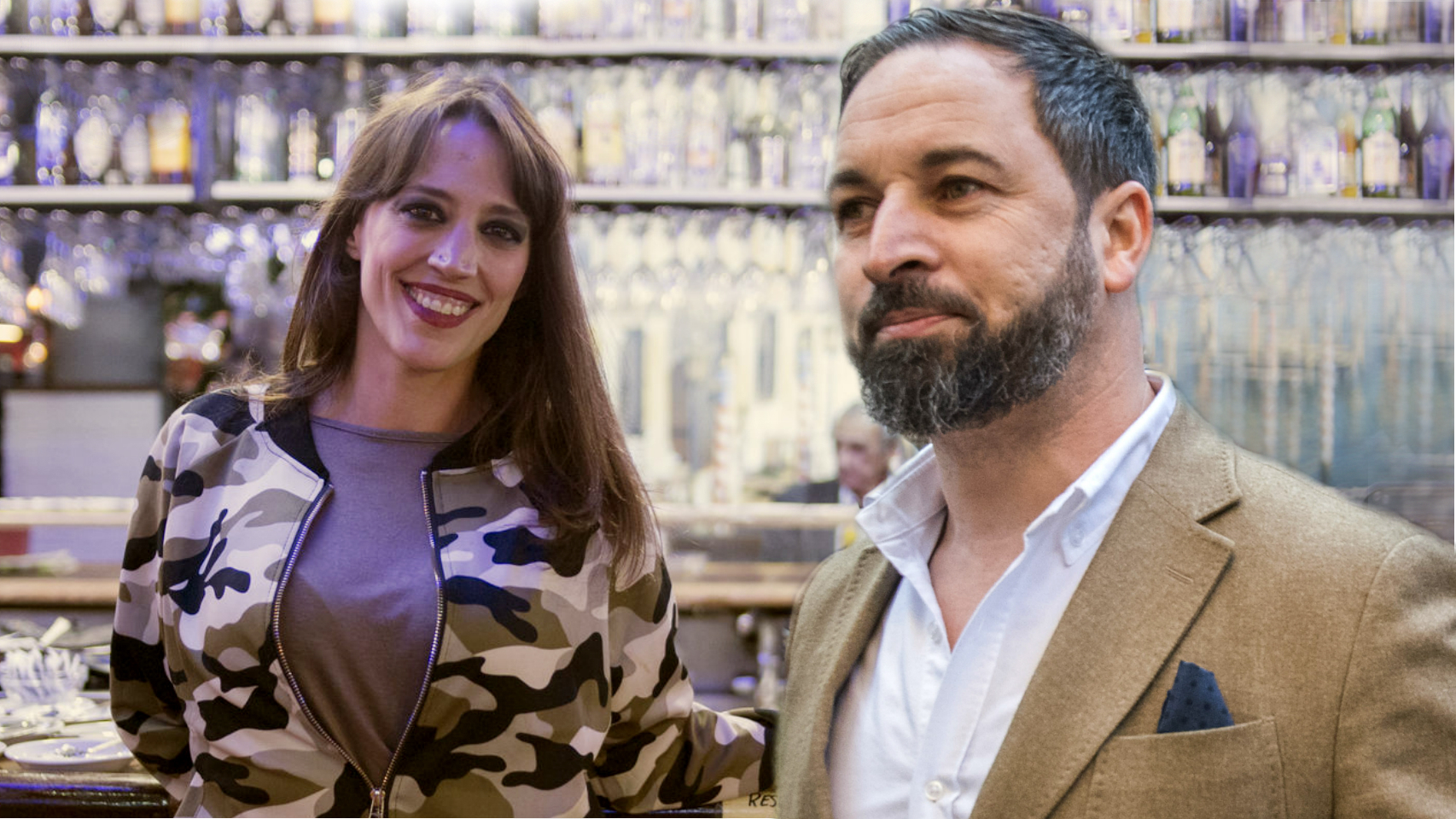 Montaje de JALEOS de Bea 'La Legionaria' y Santiago Abascal.