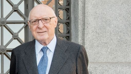 Image: Muere José Pedro Pérez-Llorca, Presidente del Patronato del Museo del Prado y padre de la Constitución