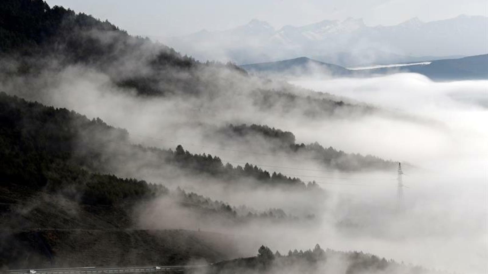 Los cielos estarán este domingo nubosos o cubiertos en Navarra. Jesús Diges / EFE.
