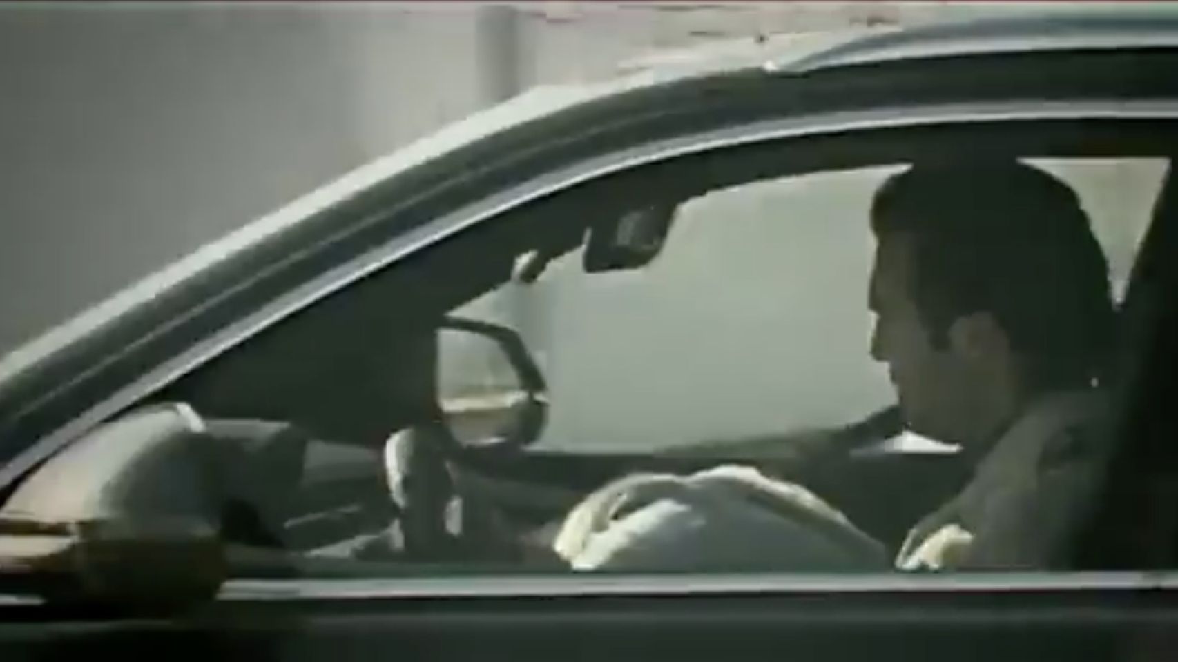 Solari llegó a Valdebebas con una persona escondida en su coche