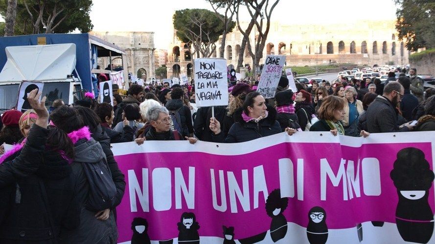 Una manifestación feminista en Italia.