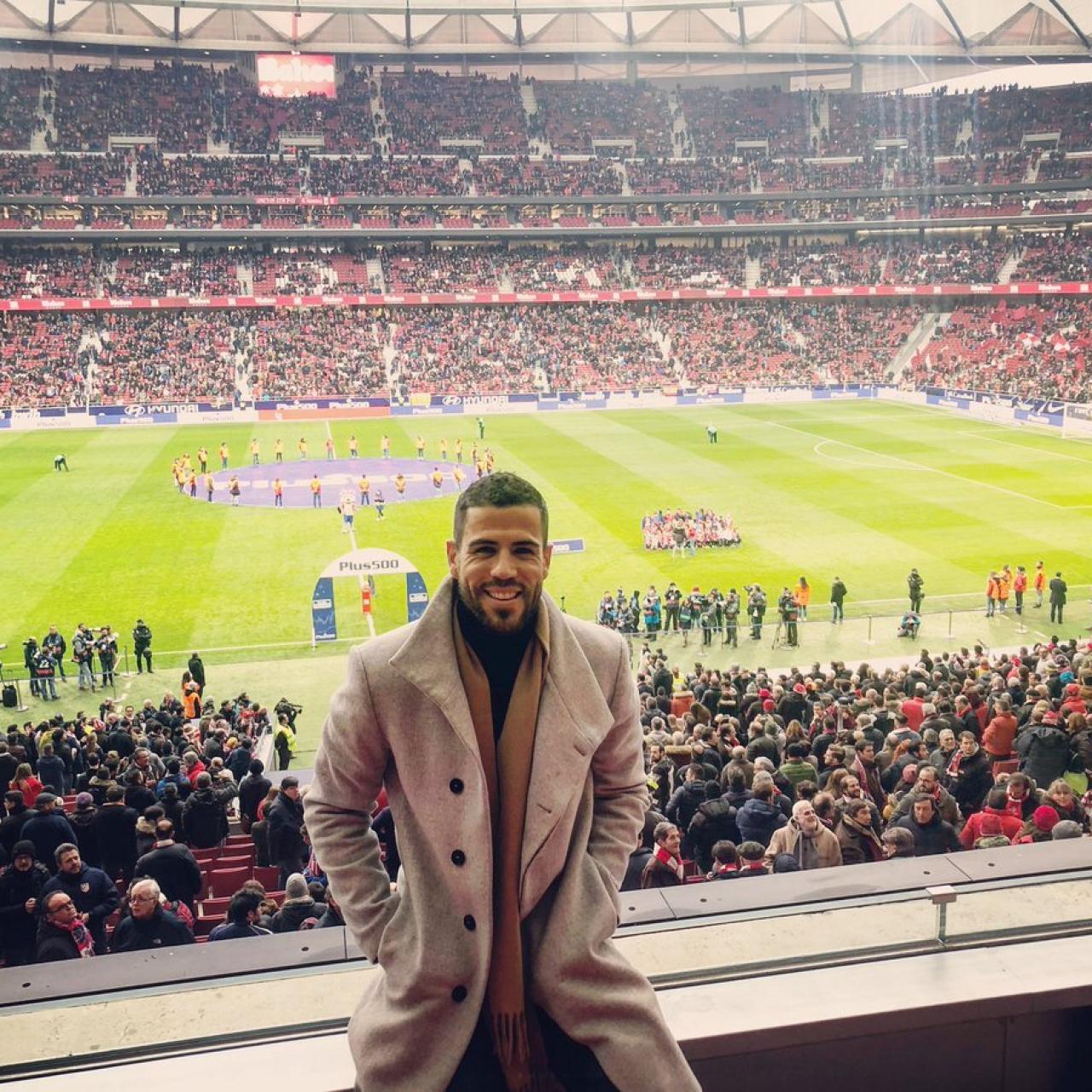 Álvaro Domínguez en el Wanda Metropolitano. Foto: Twitter (@Adominguez15)