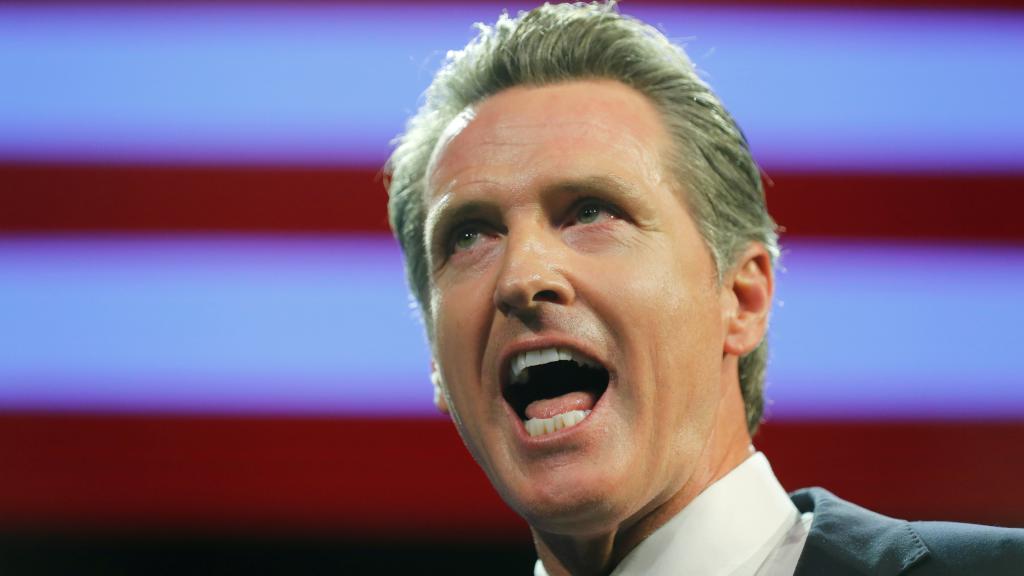 Las leyes firmadas por el gobernador Gavin Newsom entrarán en vigor en los siguientes meses y parte del 2026.