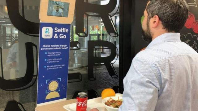 Pagos digitales registrados con soporte del BBVA.