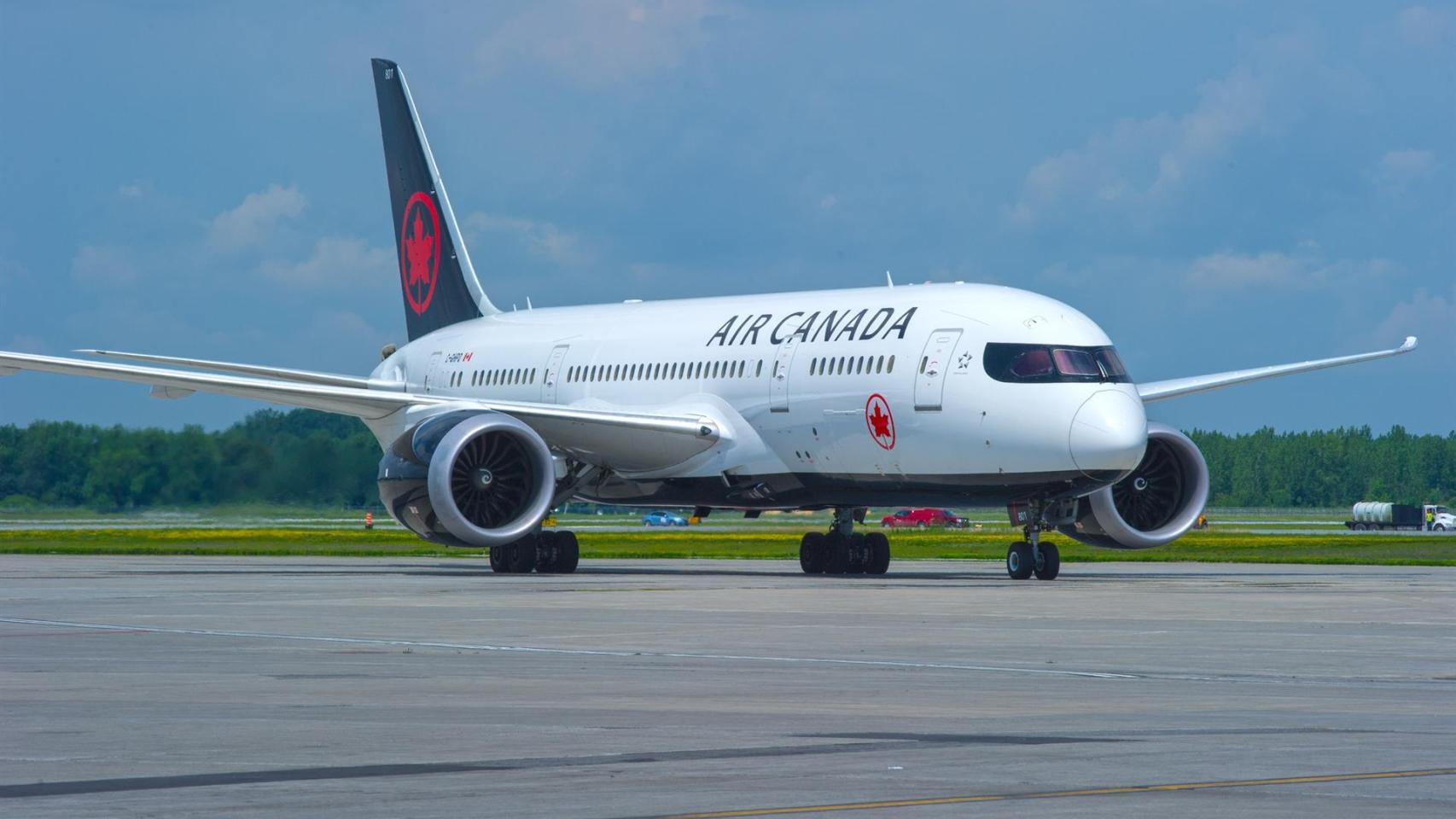 Un avión de Air Cánada.
