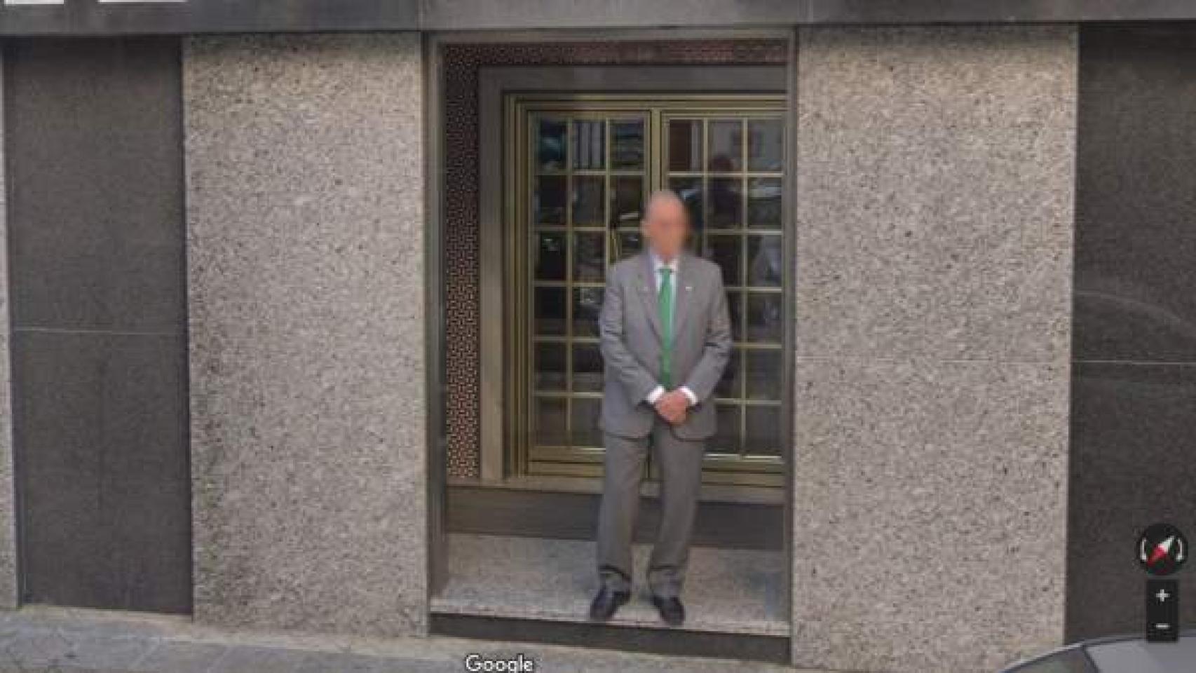 Lopera sale en Google Street View y las redes estallan con esta ¿coincidencia?