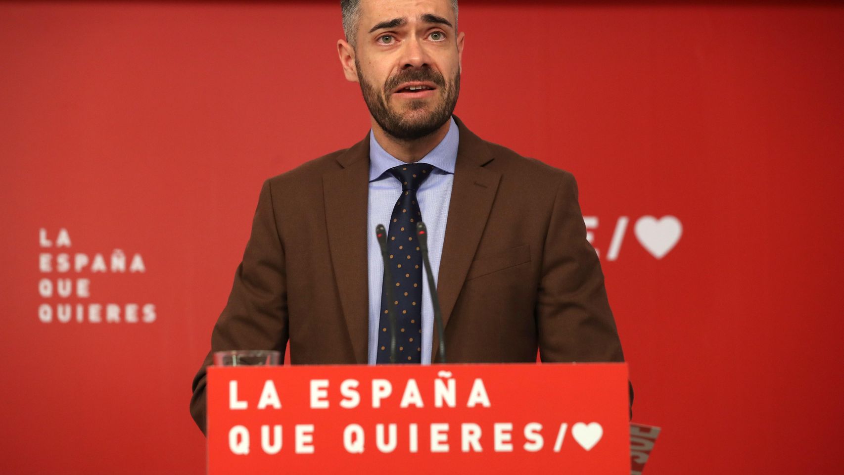 El diputado socialista Felipe Sicilia durante la presentación del 'detector de mentiras'