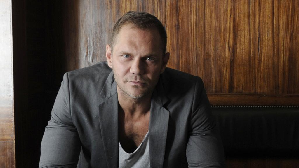 Nacho Vidal en el Museo Chicote de Madrid en un evento del año 2012.