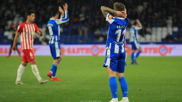 Fede se lamenta por una ocasión en el partido ante el Almería