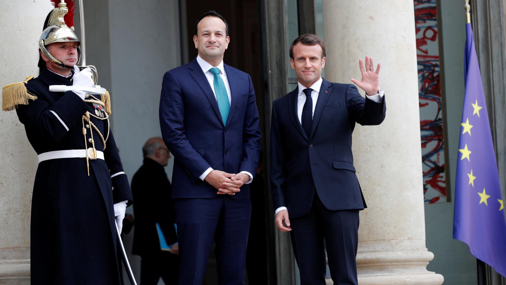 Enmanuel Macron, presidente de Francia, y Leo Varadkar, primer ministro de Irlanda.