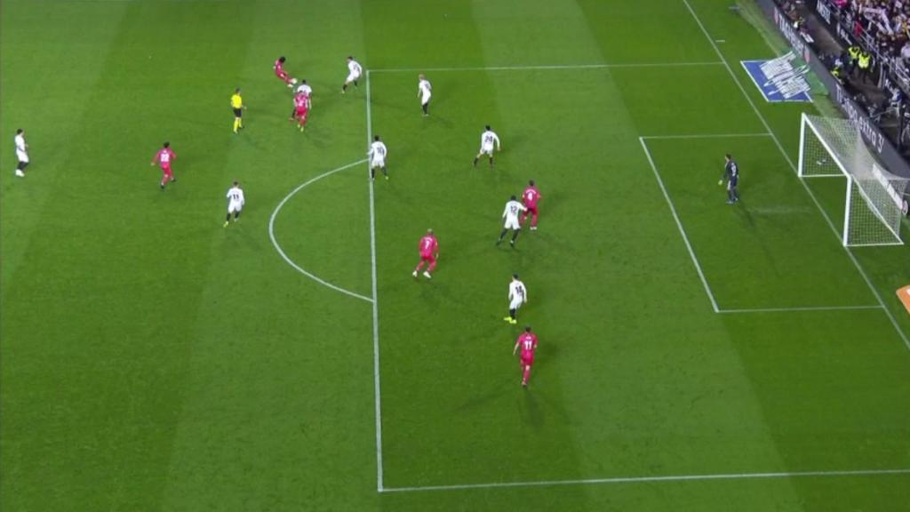 Fuera de juego previo al penalti sobre Sergio Ramos