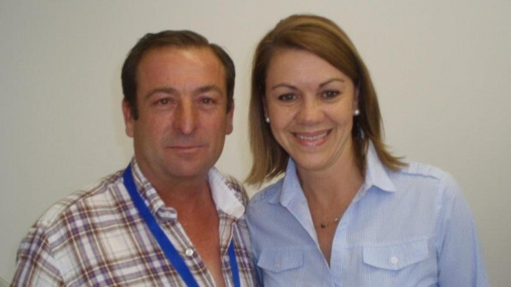 José Luis Valladolid junto a María Dolores de Cospedal.