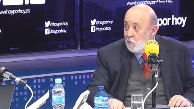 Tezanos reconoce que el PP podría no haber caído tanto y que la mayoría de derechas es posible