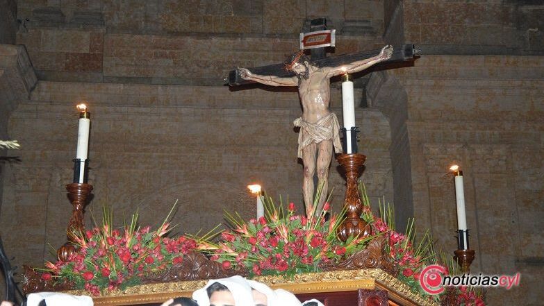cristo amor salamanca 49