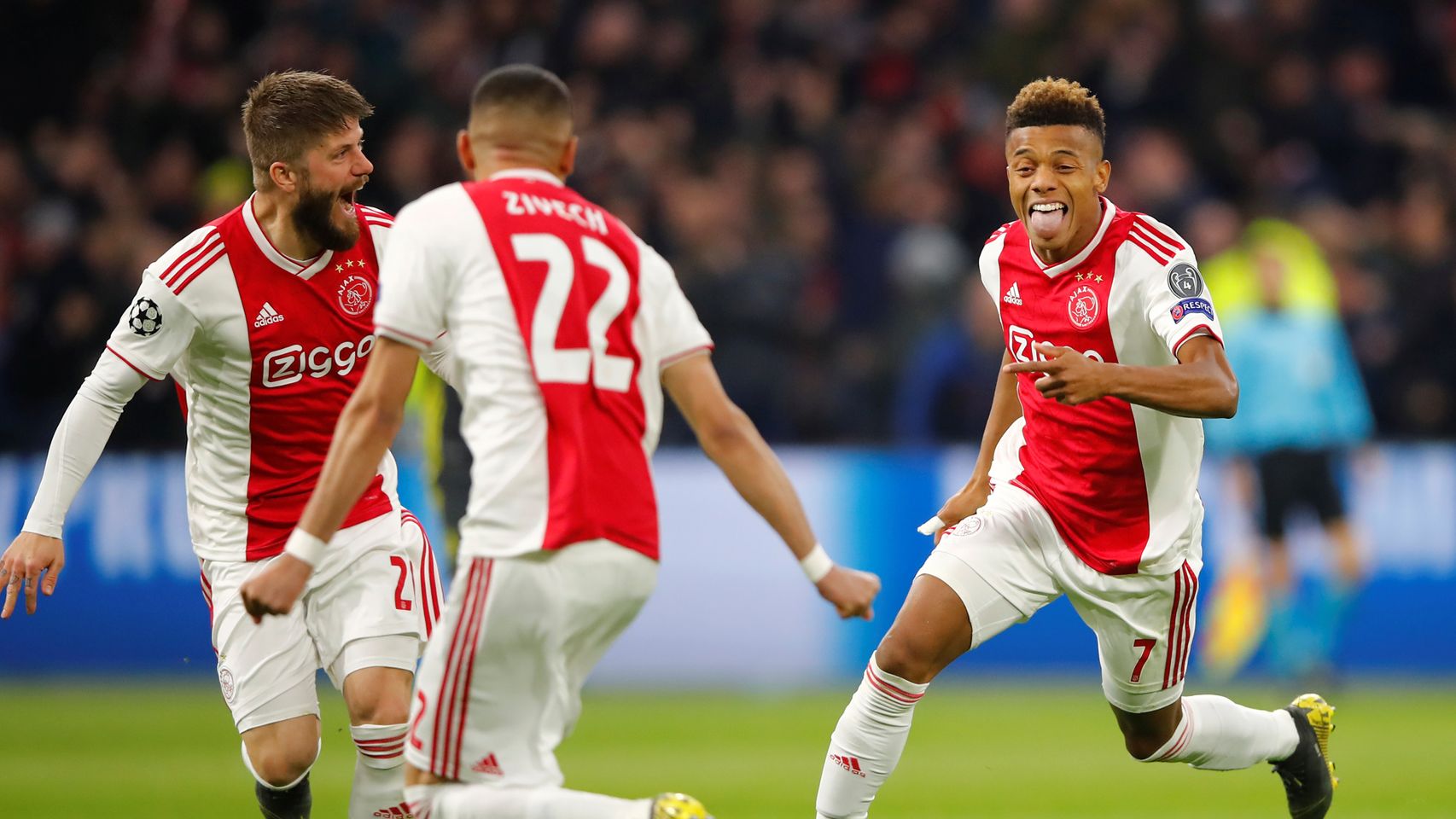 Neres celebra su gol ante la Juventus