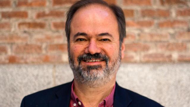 Image: Juan Villoro: Nuestro idioma debería llamarse hispanoamericano